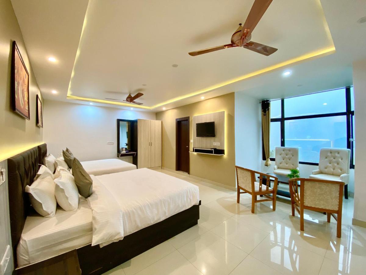 Hotel Kavita Palace Lansdowne Extérieur photo